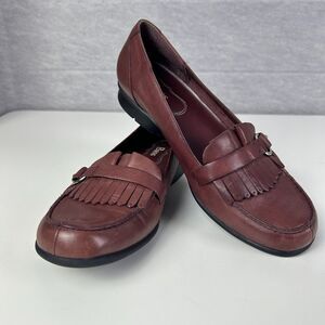 Bass Kiltie Burgundy  Leather Tassel Slip-On Casual Loafer Shoes Women's Size 8M